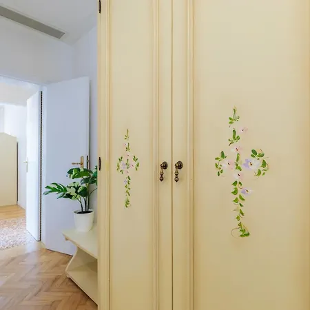 Luccon - Centro Storico ミラーノ