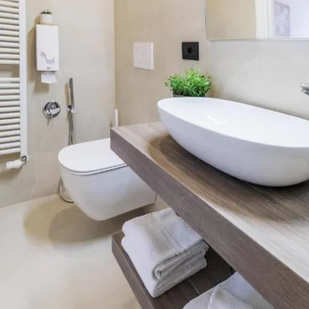 Luccon - Centro Storico 招待所 米拉诺