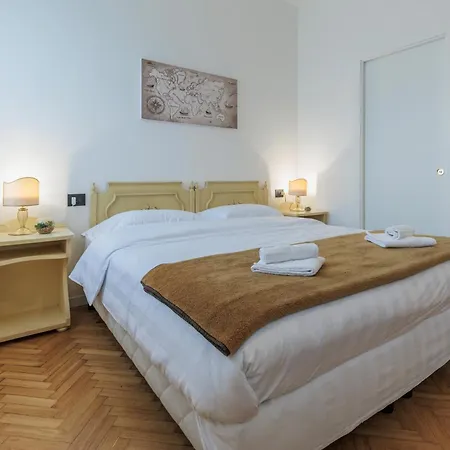 Pensionat Luccon - Centro Storico 3*